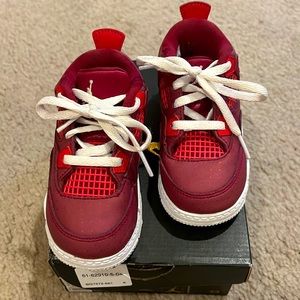 JORDAN 4 Retro (TD) berry size 7c. Great Condition